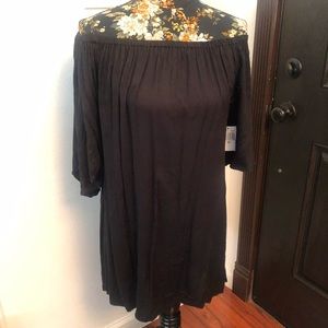 Green dragon black dress